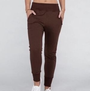 Ambiance Brown Joggers Size Large